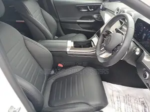 Mercedes Benz C200 AMGLine 2025