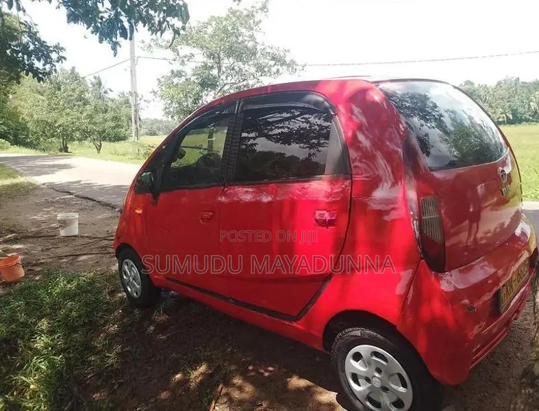 Tata Nano 2011