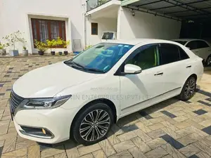 Toyota Premio G Superior 2018