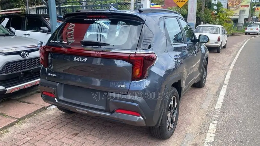 Kia Sonet GTX Plus 2026