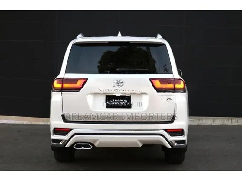 Toyota Land Cruiser LC300 ZX 2026