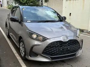 Toyota Yaris G Grde 2025