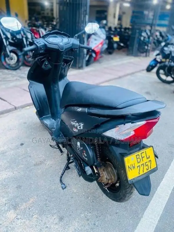 Honda Dio 2017