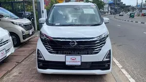 Nissan Dayz Highway Star 2025