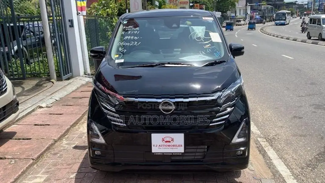 Nissan Dayz Highway Star 2025