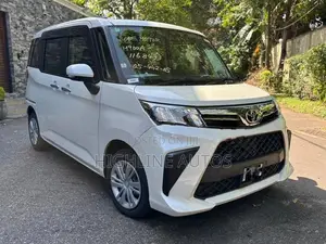 Toyota Roomy G GRADE 2024