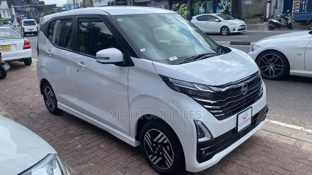 Nissan Dayz Highway Star 2025