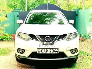 Nissan X-Trail T32 2015