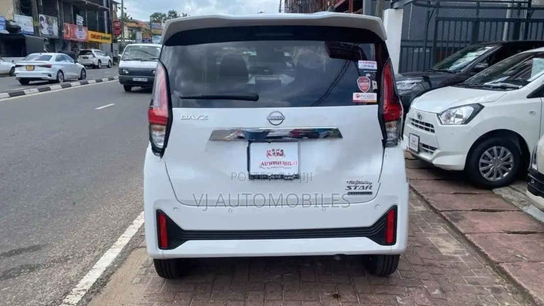 Nissan Dayz Highway Star 2025