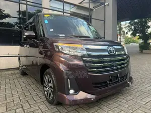 Toyota Roomy Custom G 2025