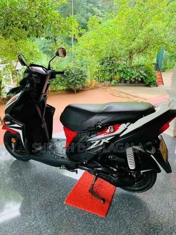 Yamaha Ray ZR 2017