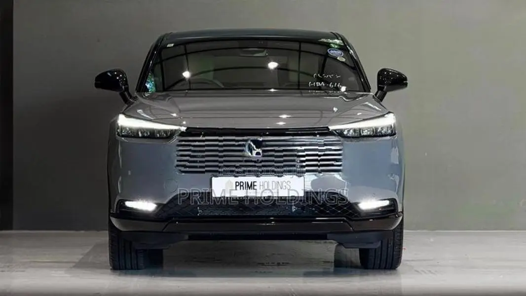 Honda Vezel Z-Play-B/N Moonroof 2026