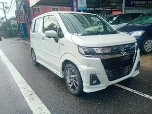 Suzuki Wagon R Custom Z 2024