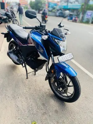 Honda Hornet 2019