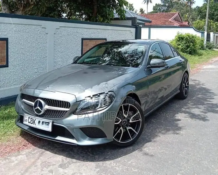 Mercedes Benz C200 Premium 2018