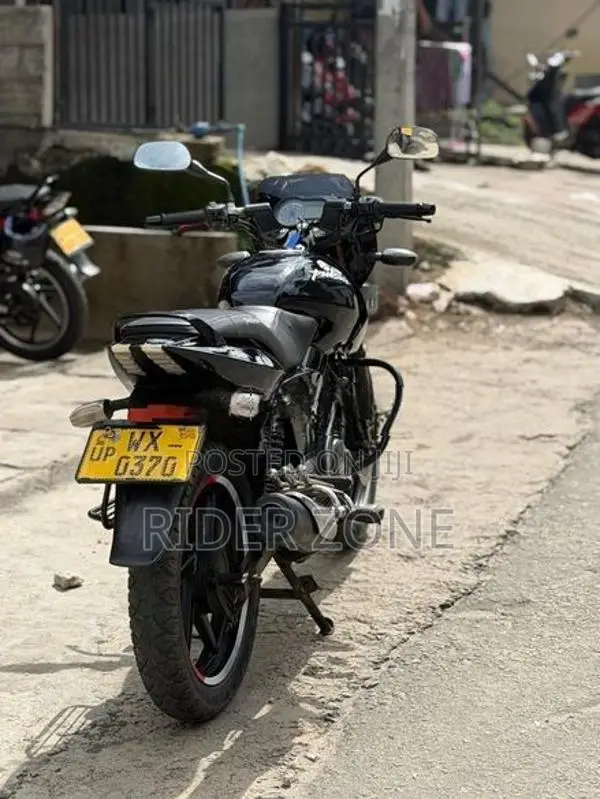 Bajaj Pulsar 150 2011