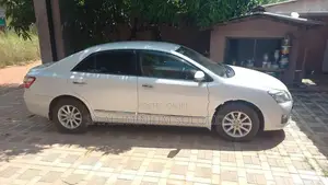 Toyota Premio 2013