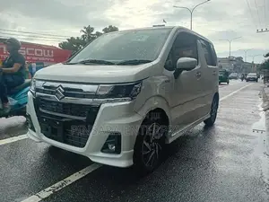 Suzuki Wagon R Custom Z 2024