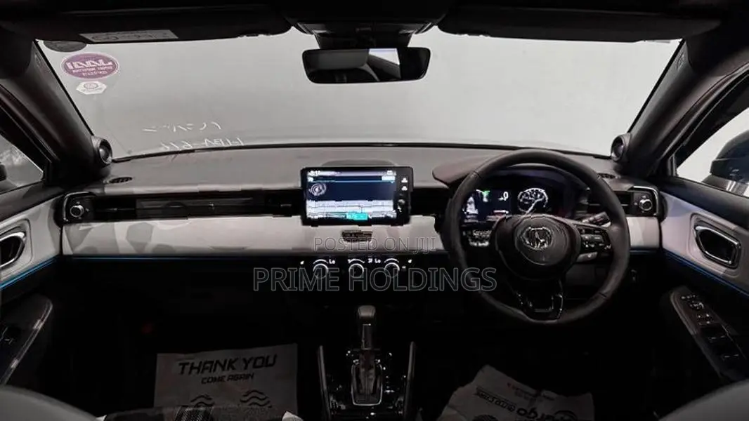 Honda Vezel Z-Play-B/N Moonroof 2026