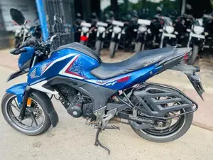Honda Hornet 2019