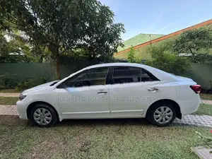 Toyota Premio 2017