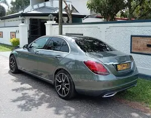 Mercedes Benz C200 Premium 2018