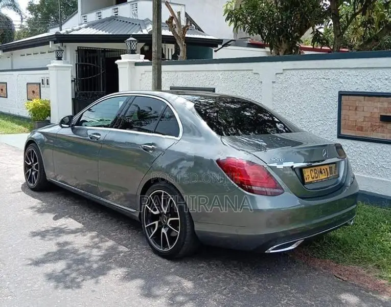 Mercedes Benz C200 Premium 2018