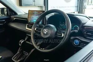 Suzuki Victoris ZXI+ Hybrid 2025