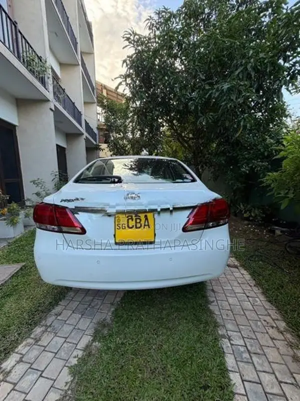 Toyota Premio 2017