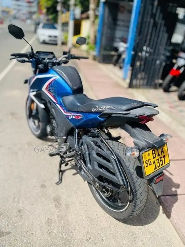 Honda Hornet 2019