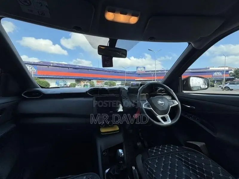 Nissan Magnite 2025
