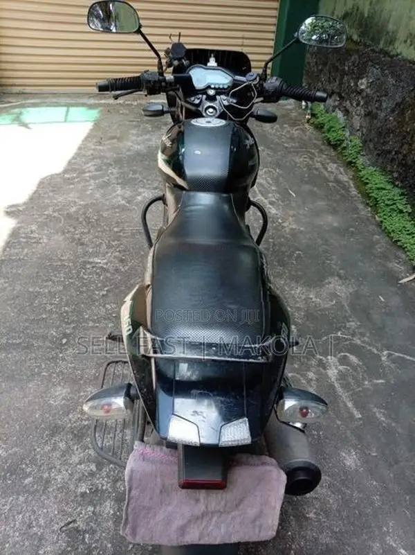 Bajaj Pulsar 150 2018