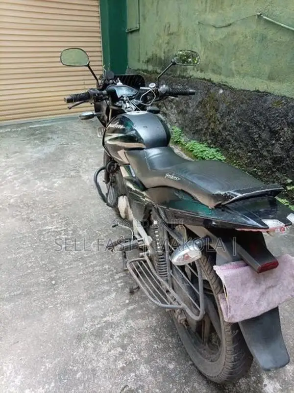 Bajaj Pulsar 150 2018