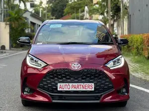 Toyota Yaris G LED 4way Cam BSM 2026