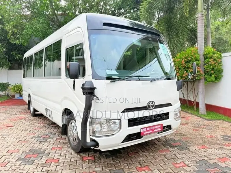 Toyota Coaster 2025