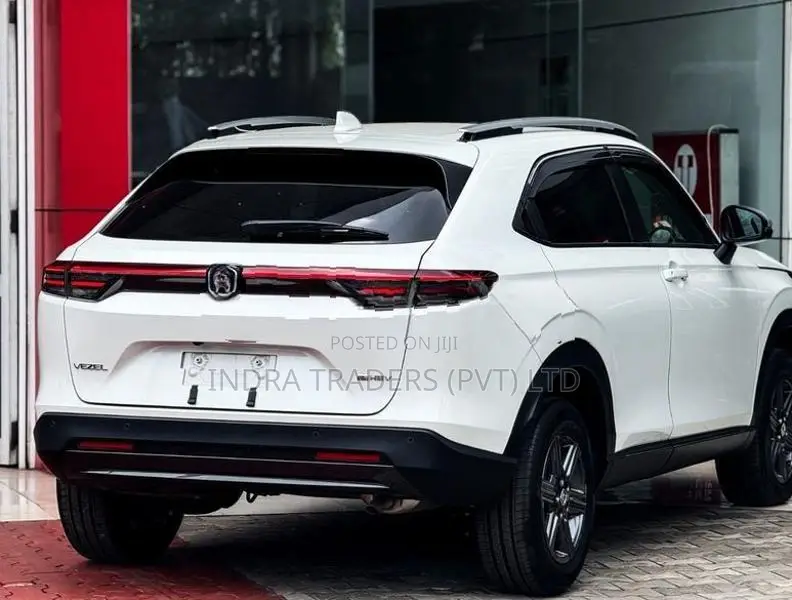 Honda Vezel X Hunt 2025