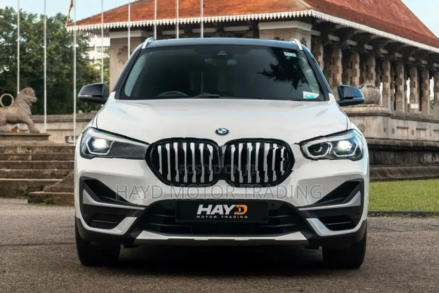 BMW X1 Luxury Line Sunroof 2020