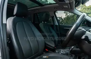BMW X1 Luxury Line Sunroof 2020