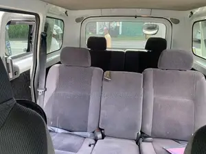 Nissan NV200 2015