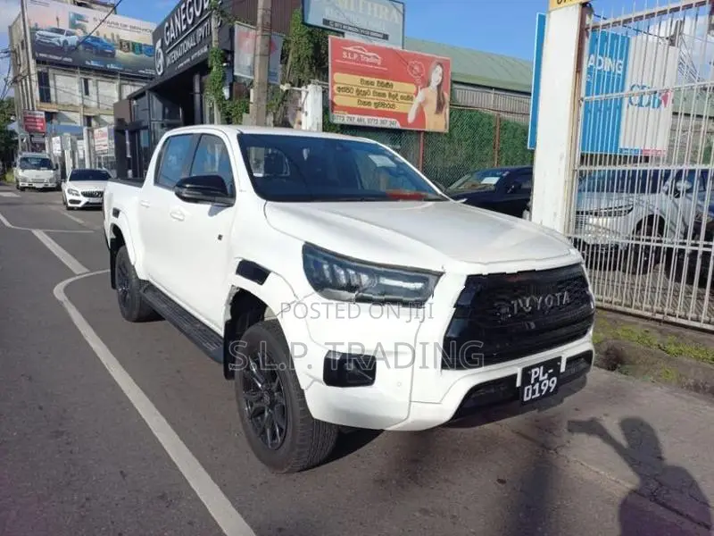 Toyota Hilux Z GR Sport 2023