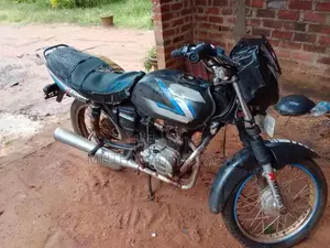Bajaj CT100 Mz 4642 2026