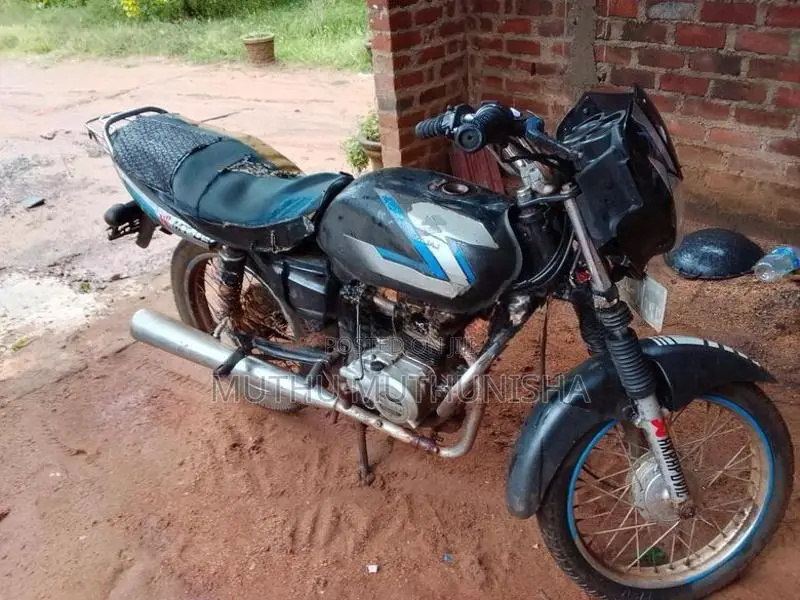 Bajaj CT100 Mz 4642 2026