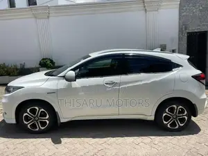 Honda Vezel Z BLACK LETHER PACK 2014