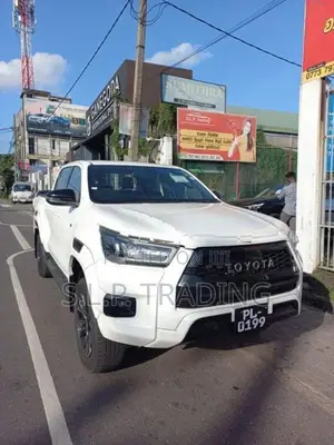 Toyota Hilux Z GR Sport 2023