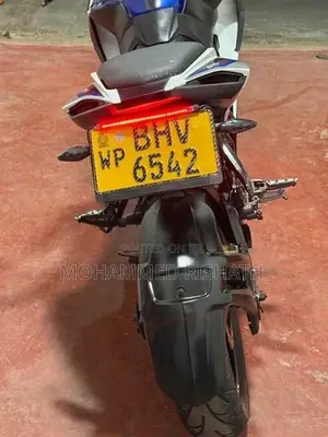 Bajaj Pulsar RS200 2018