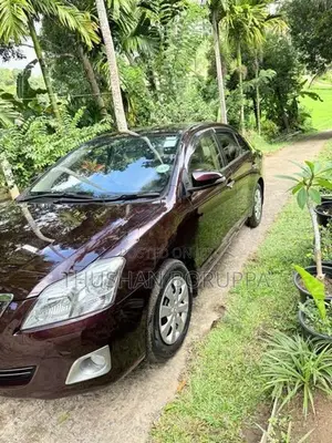 Toyota Premio 2013