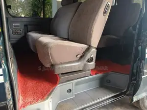 Toyota Dolphin 2007