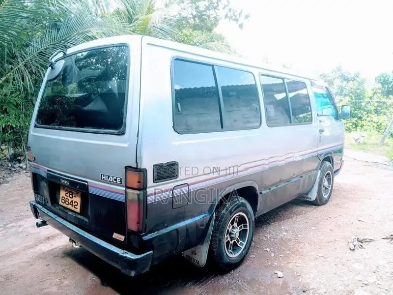 Toyota Hiace shell 1983