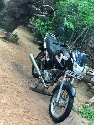 Bajaj CT100 2006