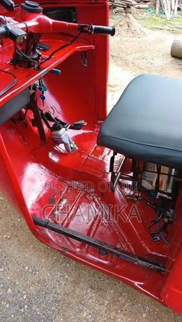 Bajaj RE 2 stroke 2003